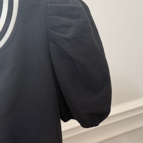 QUEEN OF SPARKLES Black Top with Tiger Detail - Picture 10 of 11